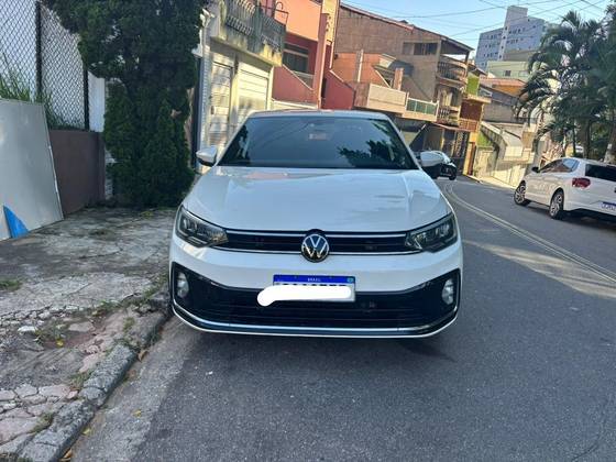 VOLKSWAGEN VIRTUS 1.0 200 TSI HIGHLINE AUTOMÁTICO VOLKSWAGEN VIRTUS 1.0 200 TSI HIGHLINE AUTOMÁTICO